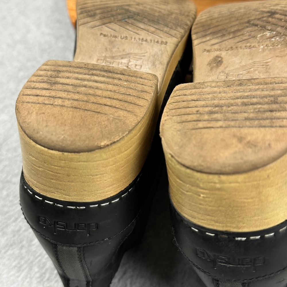 Dansko Black Leather Chelsea Ankle Boots Wood Grain Platform Wedge Womens 38 - Picture 13 of 15
